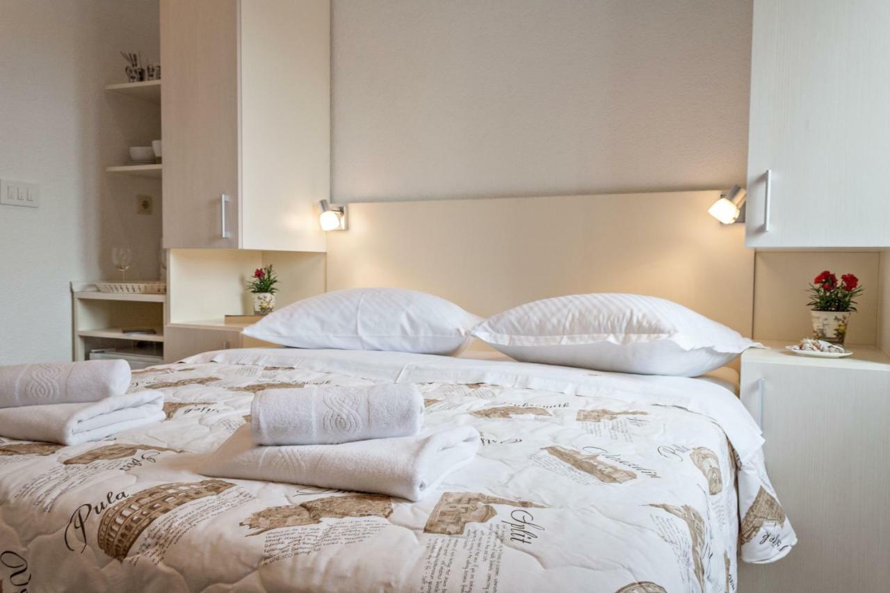 Guest House Paradise Сплит Екстериор снимка